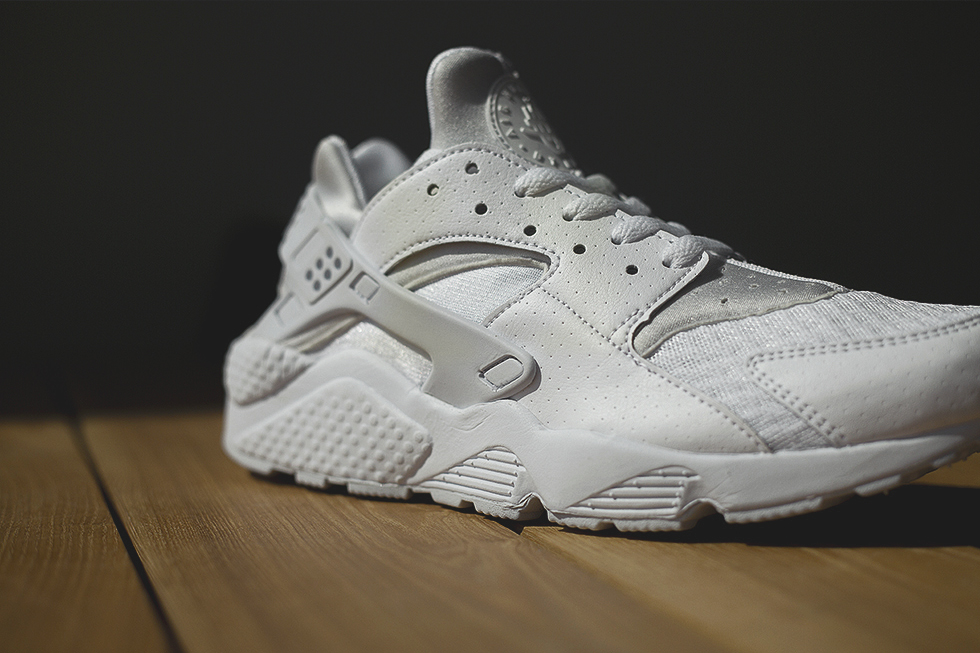 huarache blanches